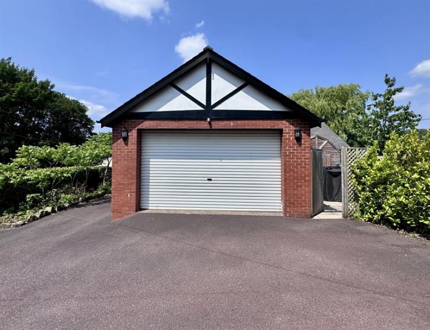 Images for Primrose Crescent, Glossop
