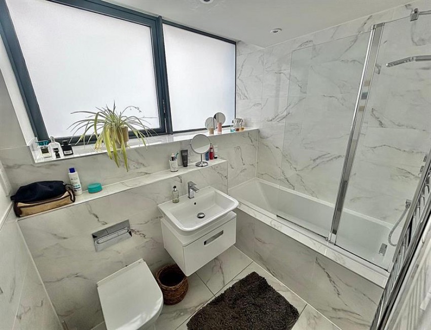 Images for Bempton Drive, Didsbury