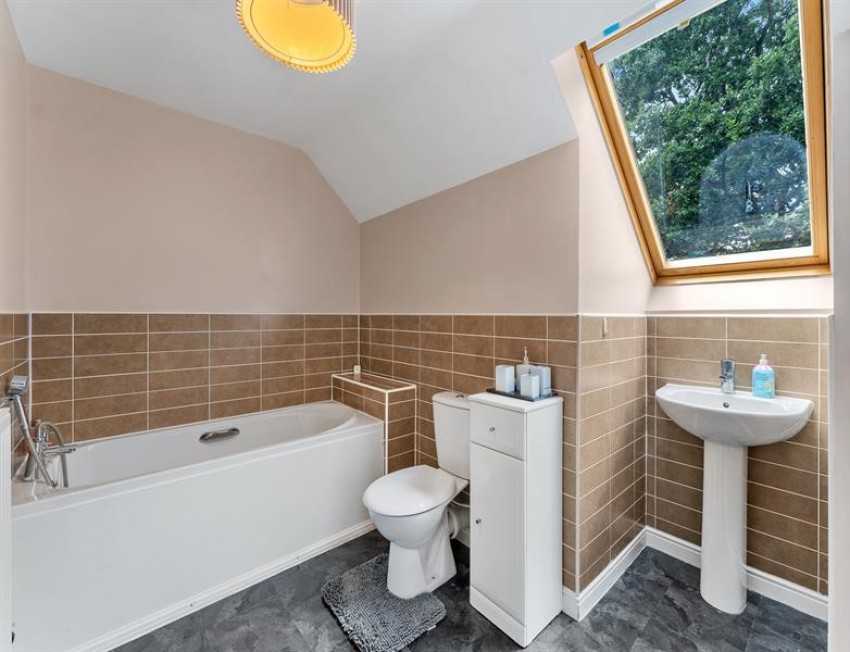 Images for Wellcroft Gardens, Lymm