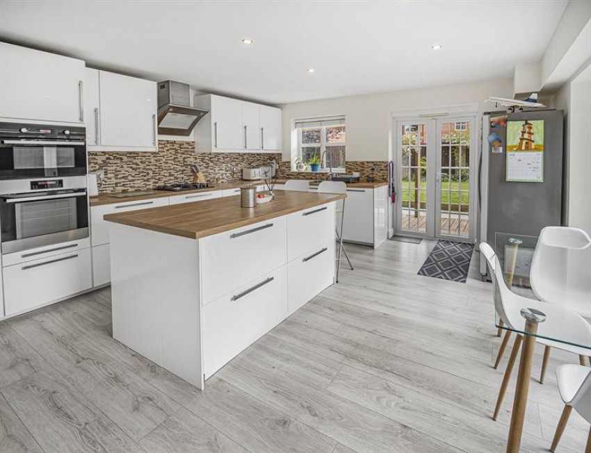 Images for Springbank Gardens, Lymm
