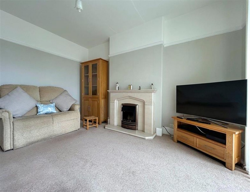 Images for Avonlea Road, Sale