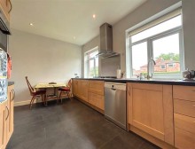 Images for Avonlea Road, Sale