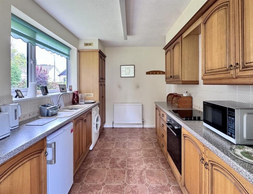 Images for Kingsmoor Road, Glossop