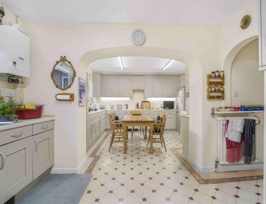 Images for Haslemere Avenue, Hale Barns