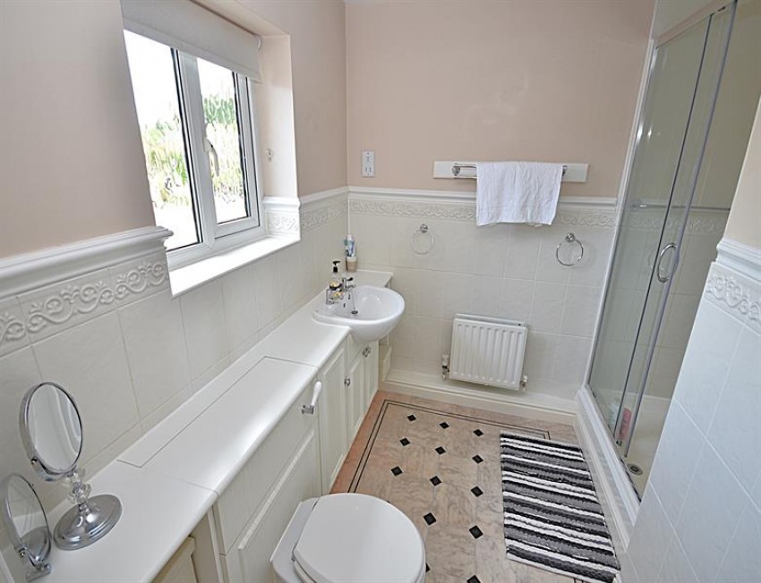 Images for 19a, Walton Heath Drive, Tytherington