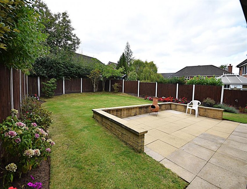 Images for 19a, Walton Heath Drive, Tytherington
