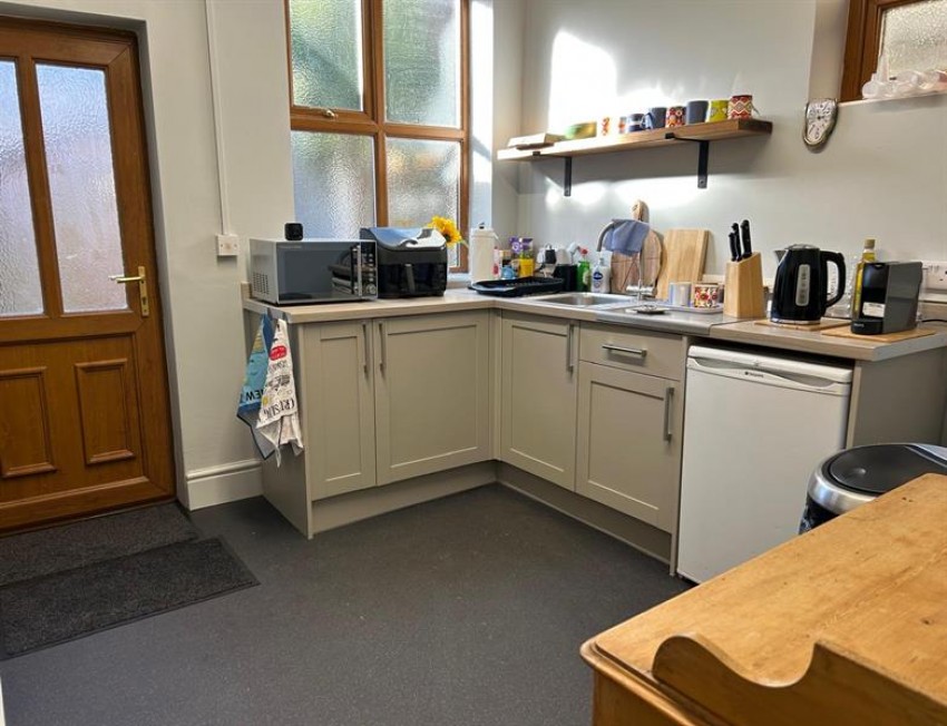 Images for High Street, Chapel-En-Le-Frith, High Peak