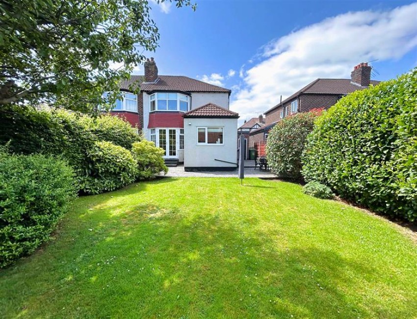 Images for Barnfield Crescent, Sale