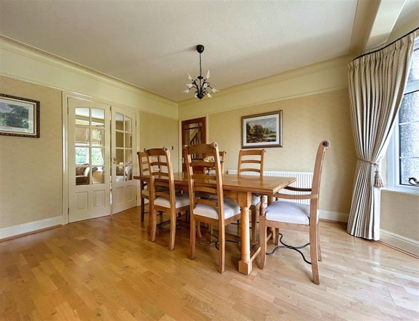 Images for Barnfield Crescent, Sale