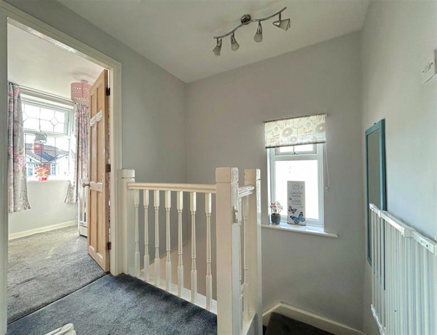 Images for Norton Avenue, Sale