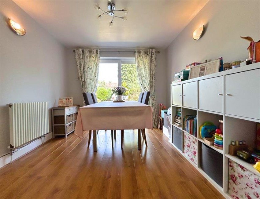 Images for Norton Avenue, Sale