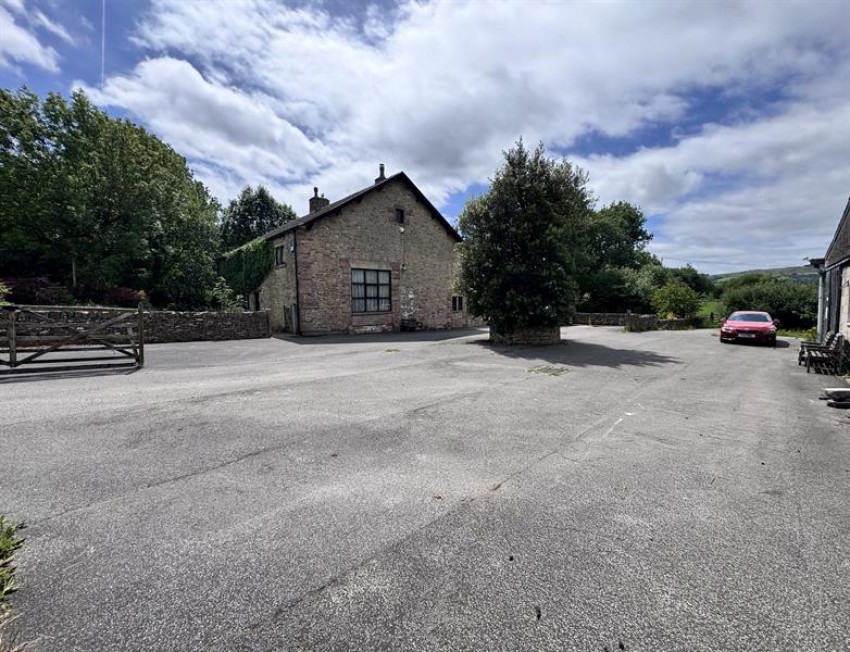Images for Chapel-En-Le-Frith, High Peak