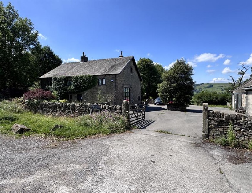 Images for Chapel-En-Le-Frith, High Peak