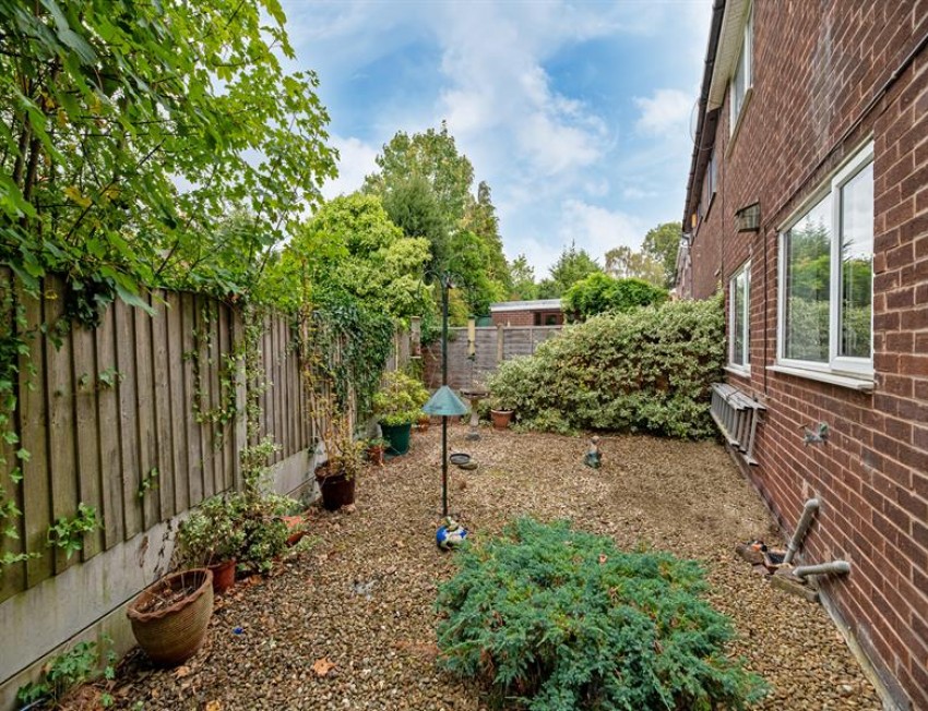Images for Blue Hatch, Frodsham