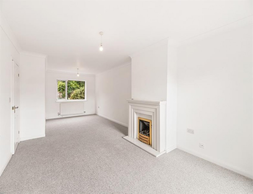 Images for Blue Hatch, Frodsham