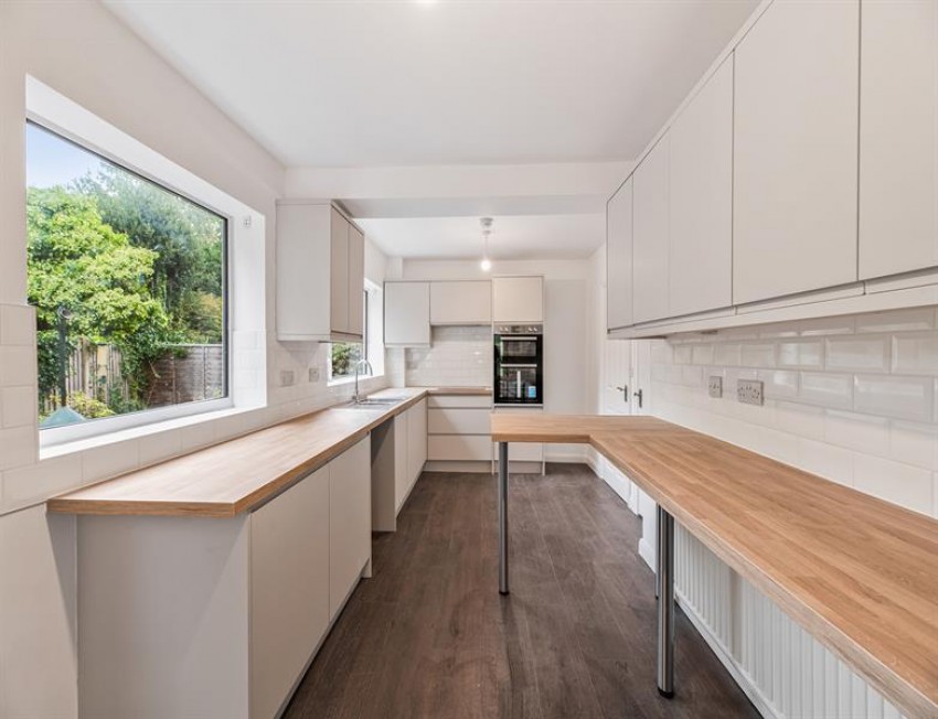Images for Blue Hatch, Frodsham