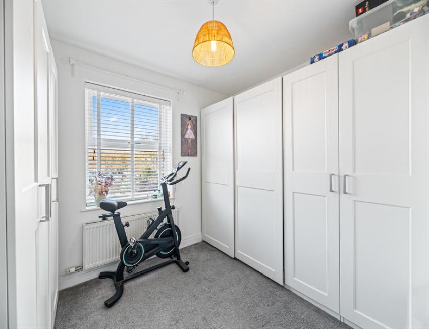 Images for Off Marsh Lane, Frodsham