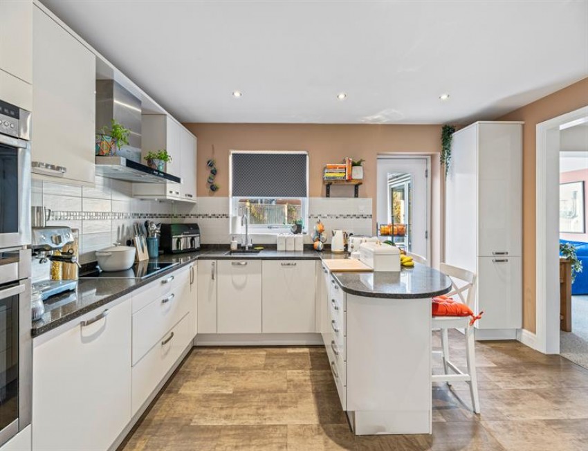 Images for Off Marsh Lane, Frodsham