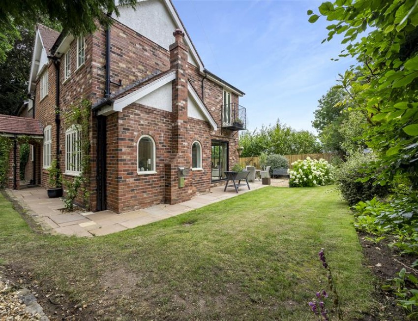 Images for Coachman's Cottage, Weston Road, Wilmslow