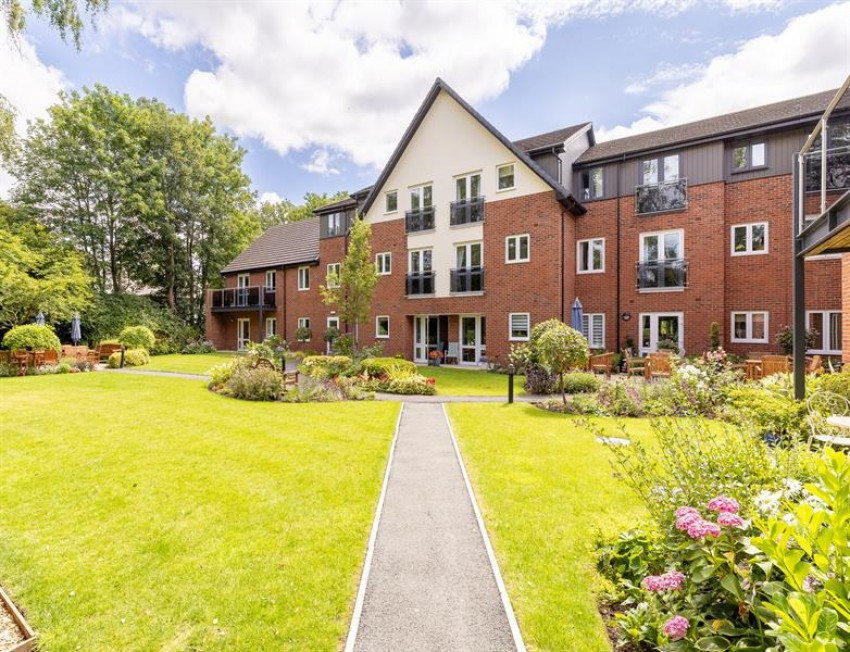 Images for Oak Grange, Bradburns Lane, Hartford, Northwich