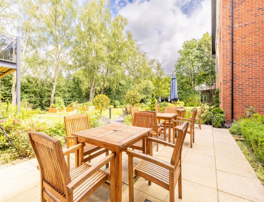 Images for Oak Grange, Bradburns Lane, Hartford, Northwich