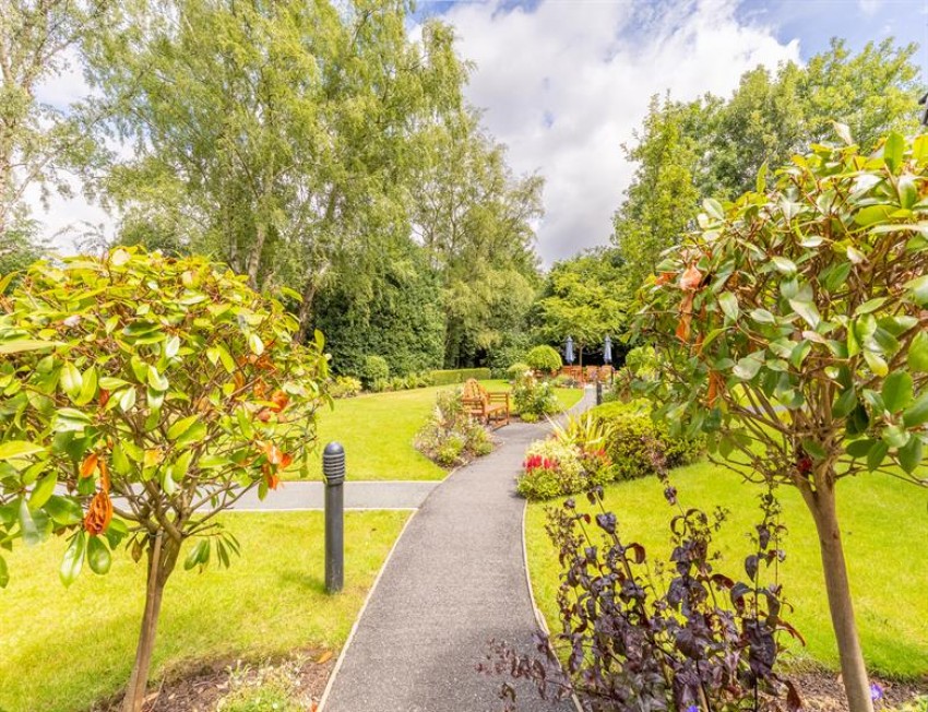 Images for Oak Grange, Bradburns Lane, Hartford, Northwich