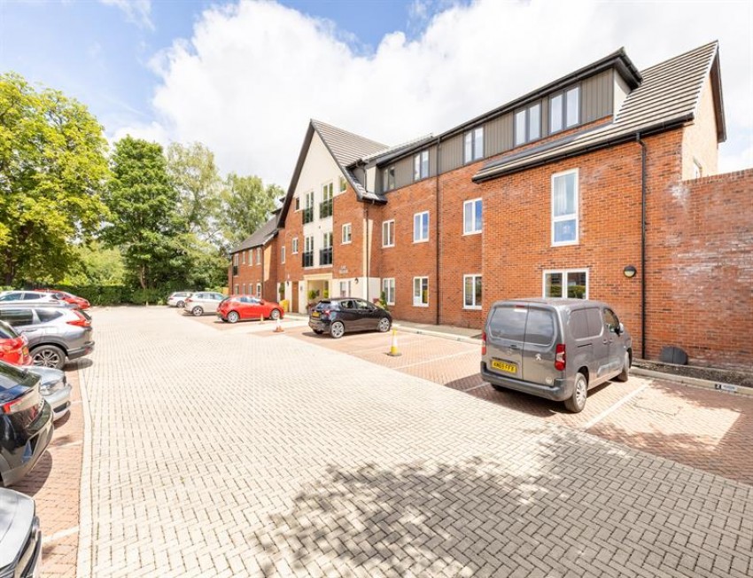 Images for Oak Grange, Bradburns Lane, Hartford, Northwich