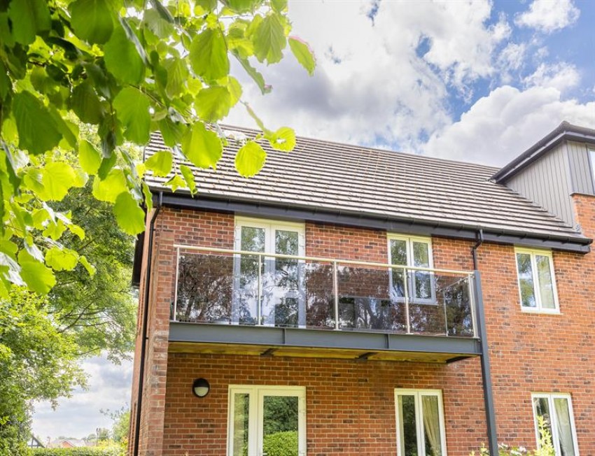 Images for Oak Grange, Bradburns Lane, Hartford, Northwich