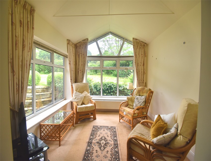 Images for Combs, Chapel-En-Le-Frith, High Peak