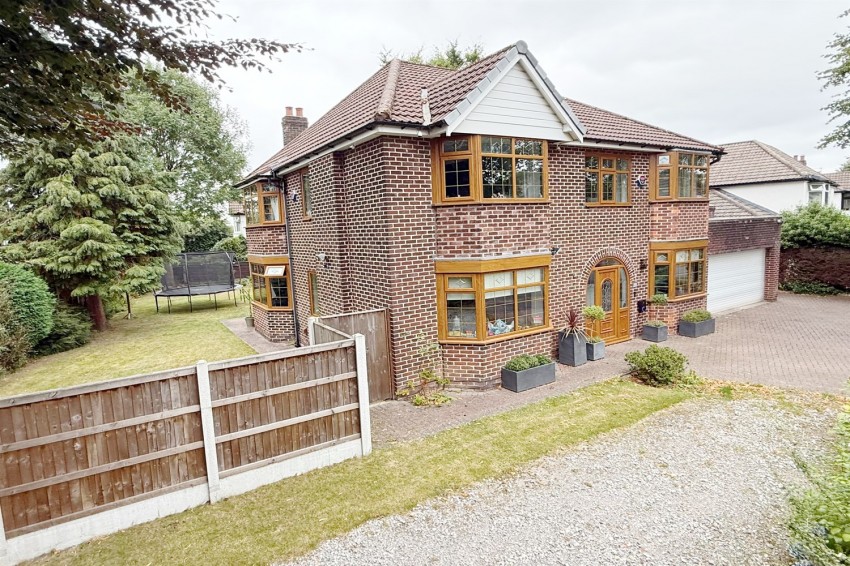 Images for Southdown Crescent, Cheadle Hulme