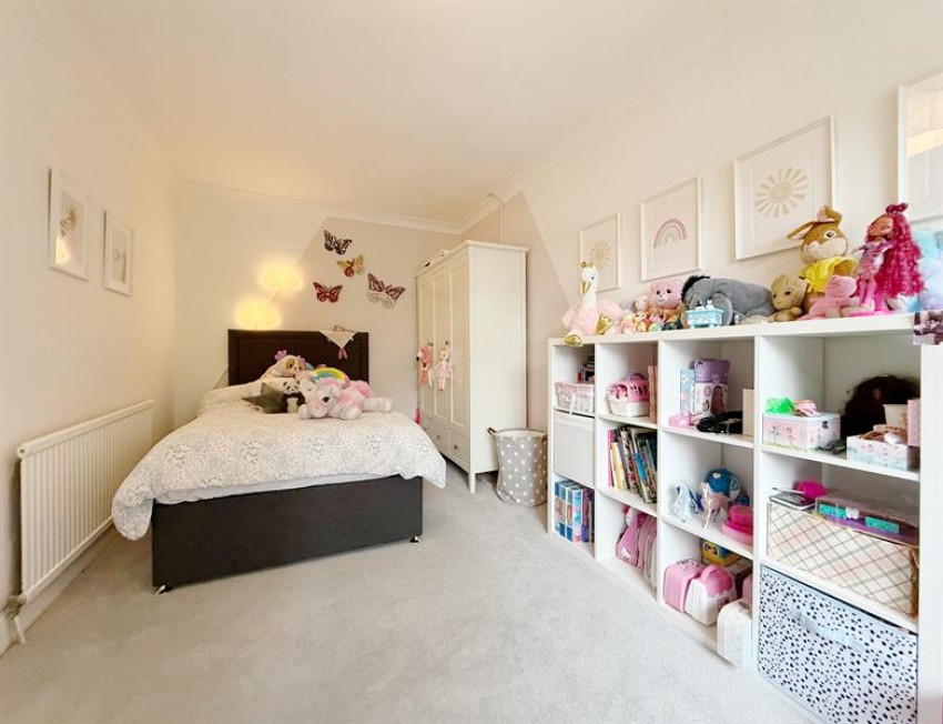 Images for Southdown Crescent, Cheadle Hulme