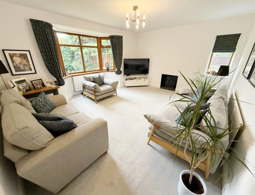 Images for Southdown Crescent, Cheadle Hulme