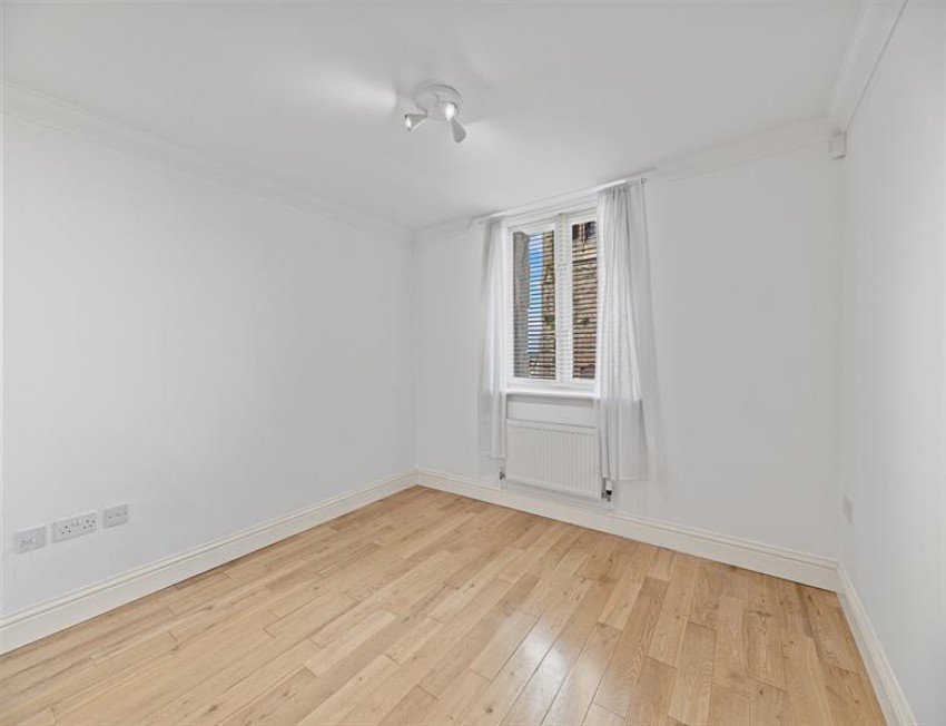 Images for Trinity House, Trinity Gardens, Frodsham