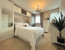 Images for Newmarket Close, Sale