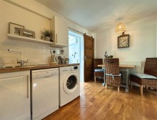Images for Newmarket Close, Sale