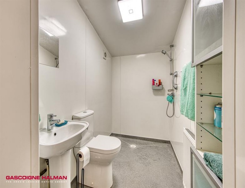 Images for Garners Lane, Davenport