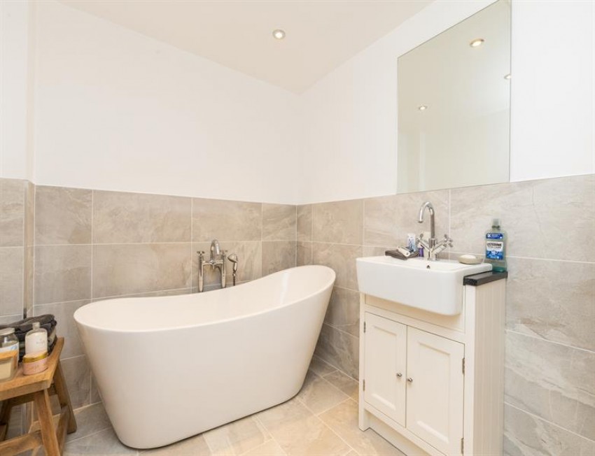 Images for Hoofield Hall Barns, Hoofield Lane, Huxley, Chester