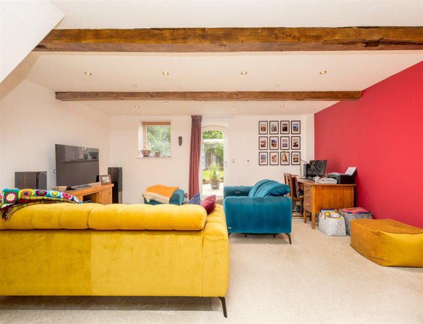 Images for Hoofield Hall Barns, Hoofield Lane, Huxley, Chester