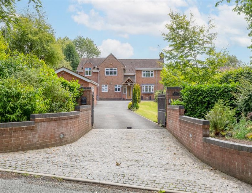 Images for 153 Norley Road - superb extended house in south facing plot