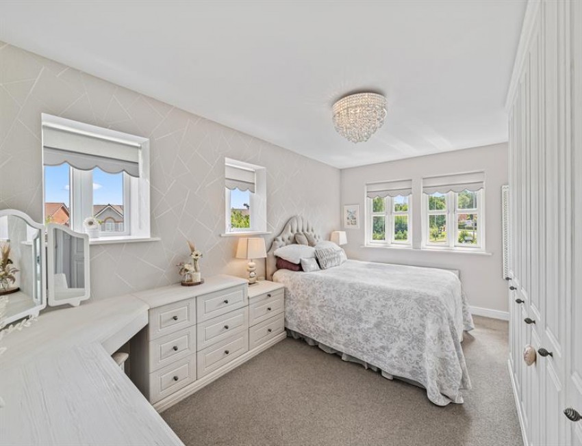 Images for Holford Moss, Sandymoor, Runcorn