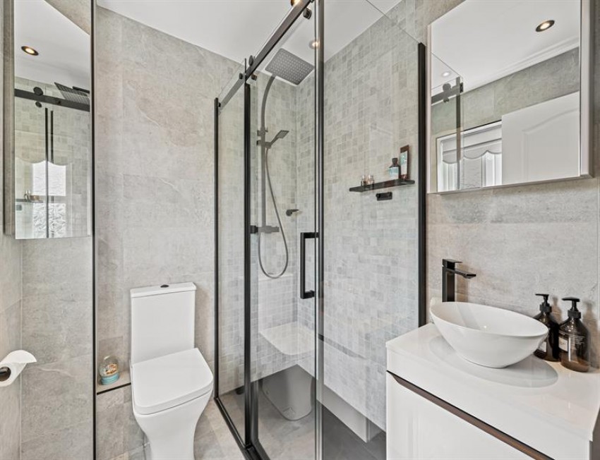 Images for Holford Moss, Sandymoor, Runcorn