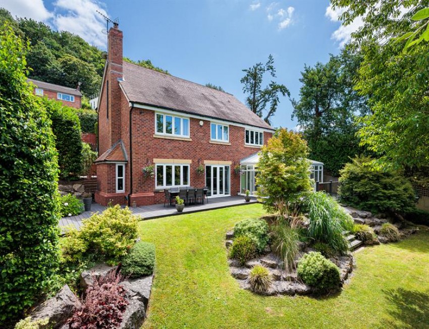 Images for Squirrels Chase - 3169 square feet house in 0.32 acre