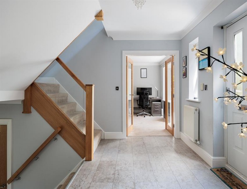 Images for Squirrels Chase - 3169 square feet house in 0.32 acre