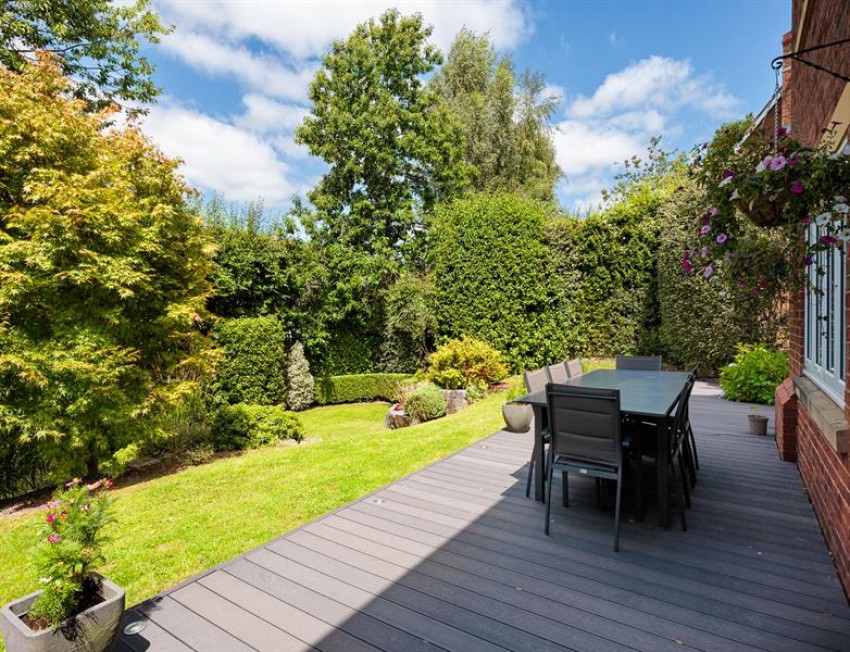 Images for Squirrels Chase - 3169 square feet house in 0.32 acre