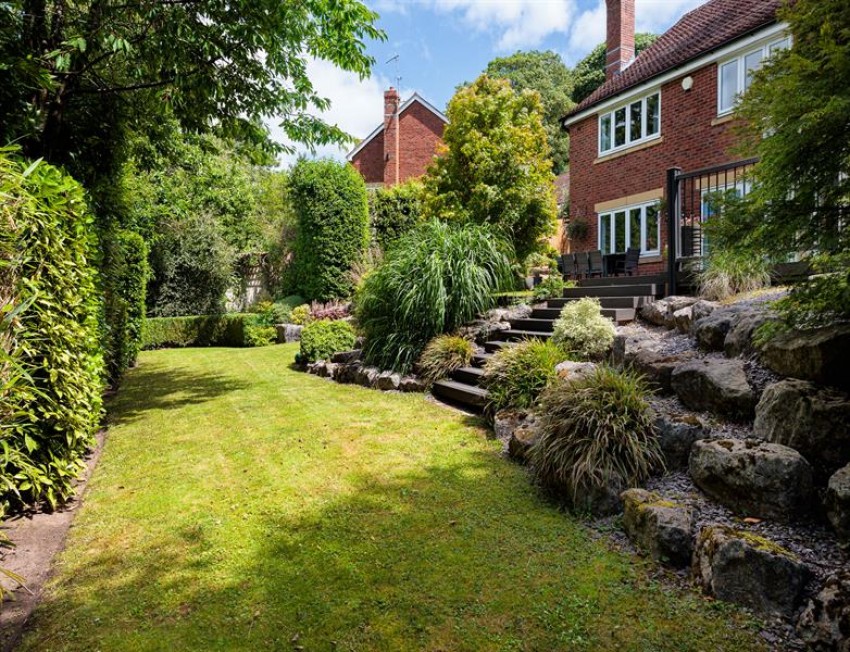 Images for Squirrels Chase - 3169 square feet house in 0.32 acre