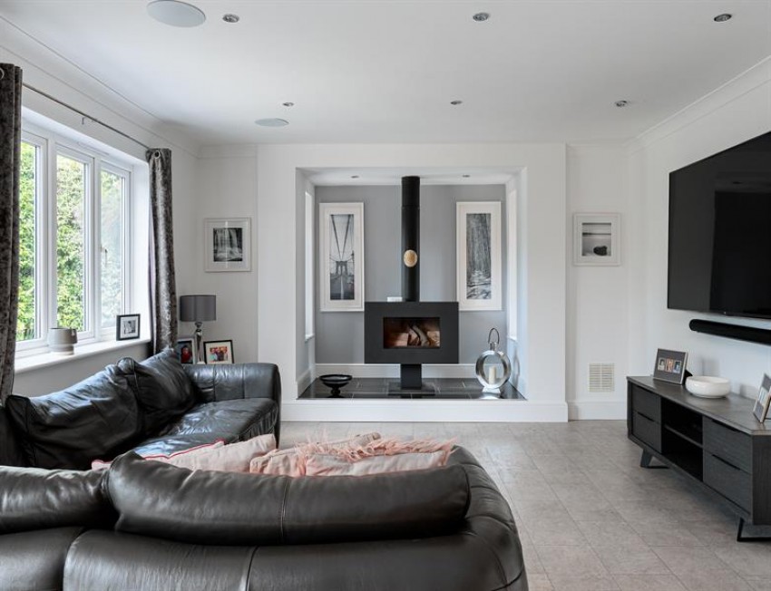 Images for Squirrels Chase - 3169 square feet house in 0.32 acre