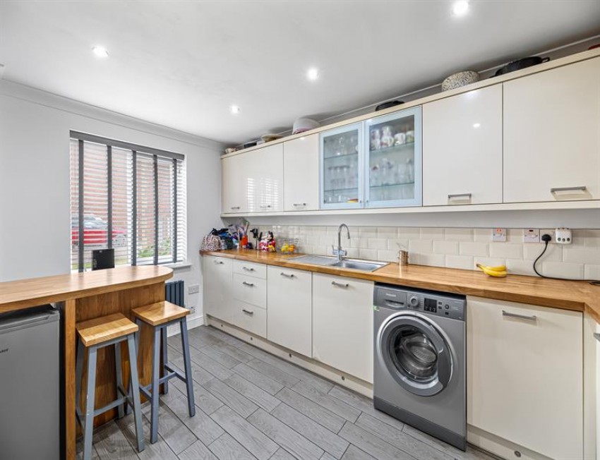 Images for Anvil Close, Elton, Chester