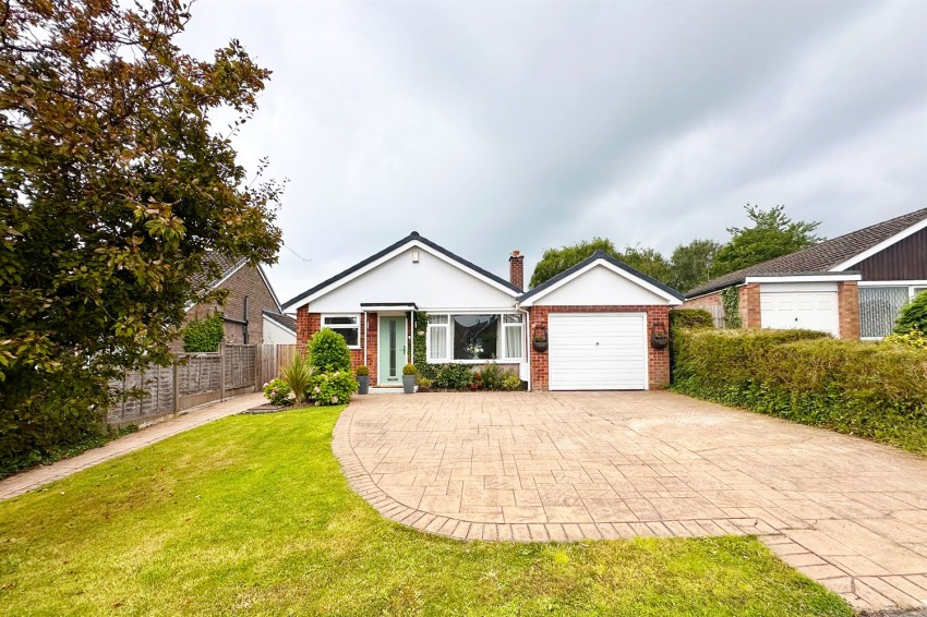 Images for Yew Tree Lane, Poynton