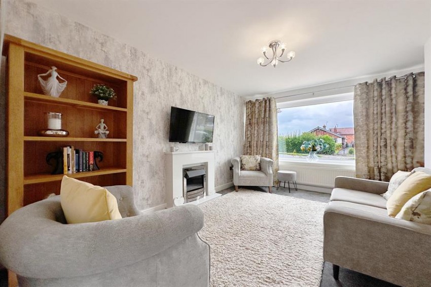 Images for Yew Tree Lane, Poynton