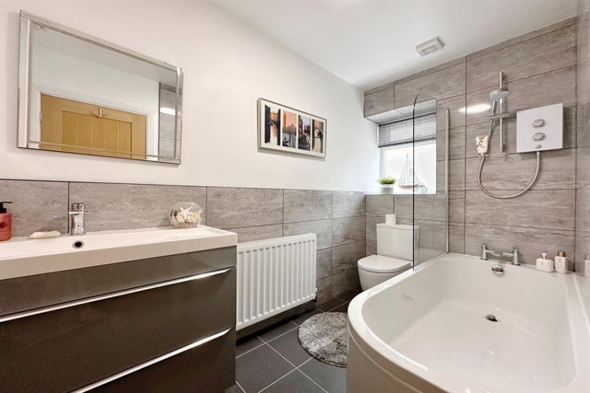 Images for Yew Tree Lane, Poynton